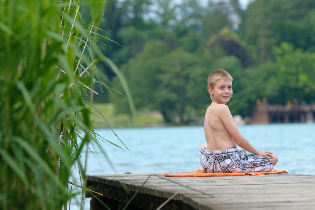 Hotel Hubertushof Latschach ober dem Faakersee Zewnętrze zdjęcie
